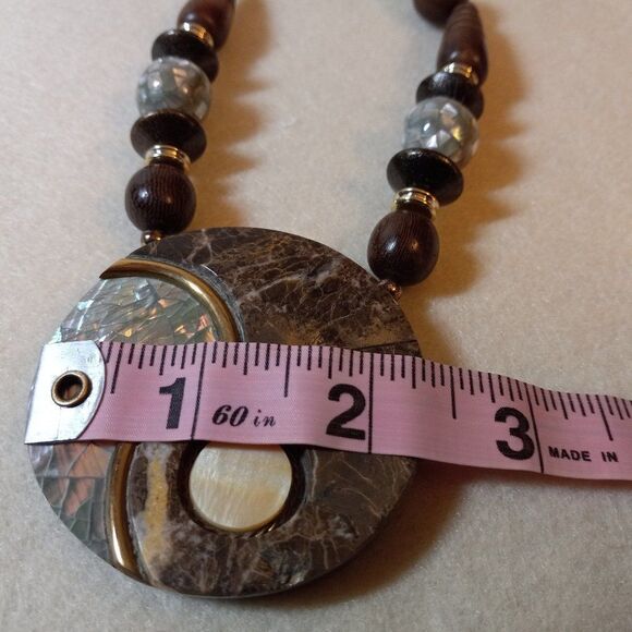 NWT Lee Sands Necklace and Earrings Set - Picture 3 of 10